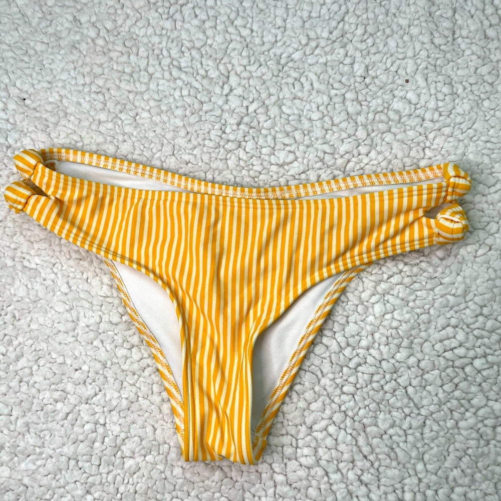 Hollister yellow bathing suit bottoms